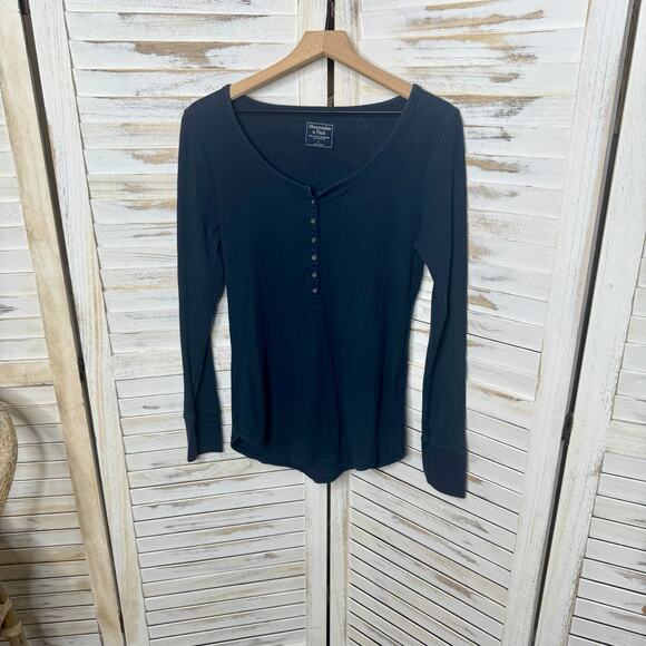 ABERCROMBIE & FITCH Y2K Bella Swan Ribbed Knit Henley Top Navy Large - Picture 8 of 16